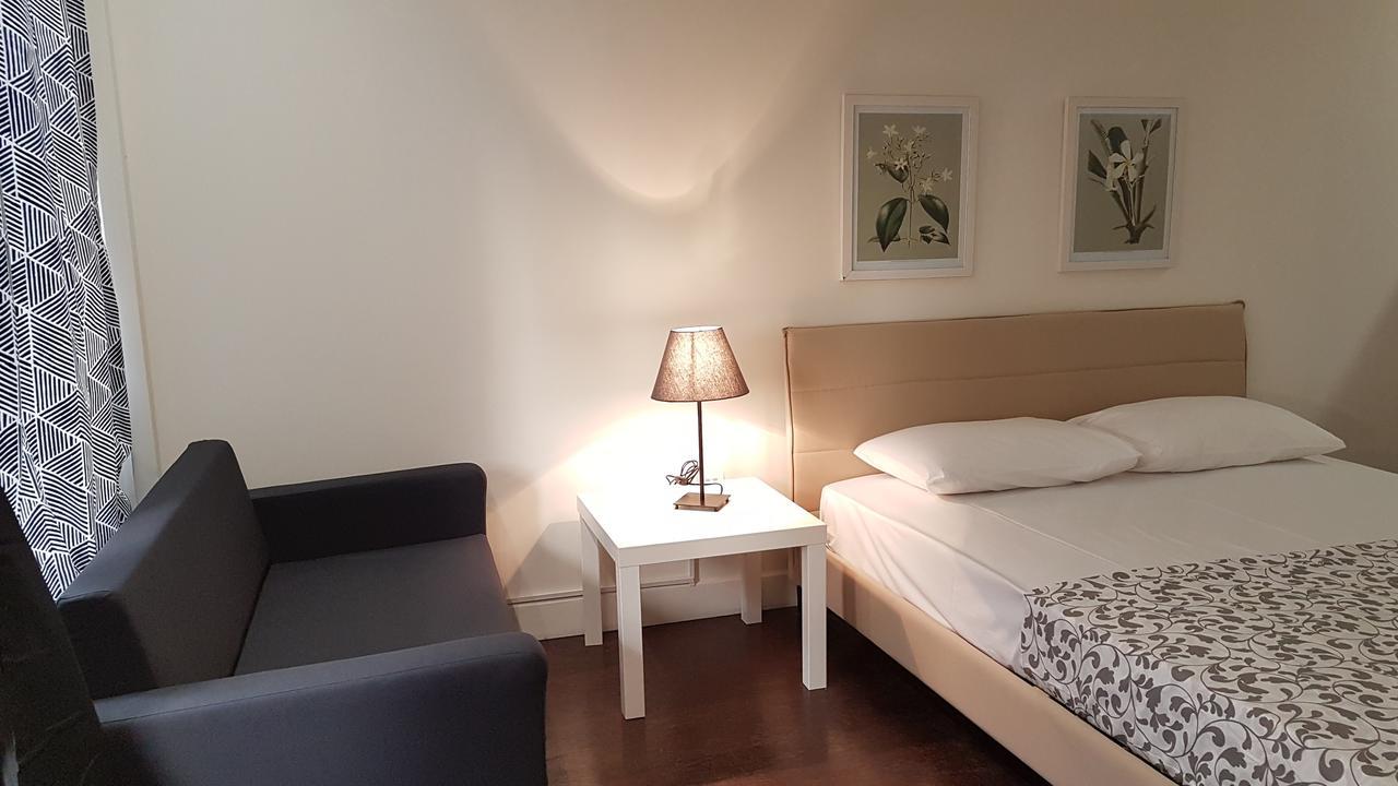 Errathens Cherry And Berry Apartments - Athens Center Esterno foto