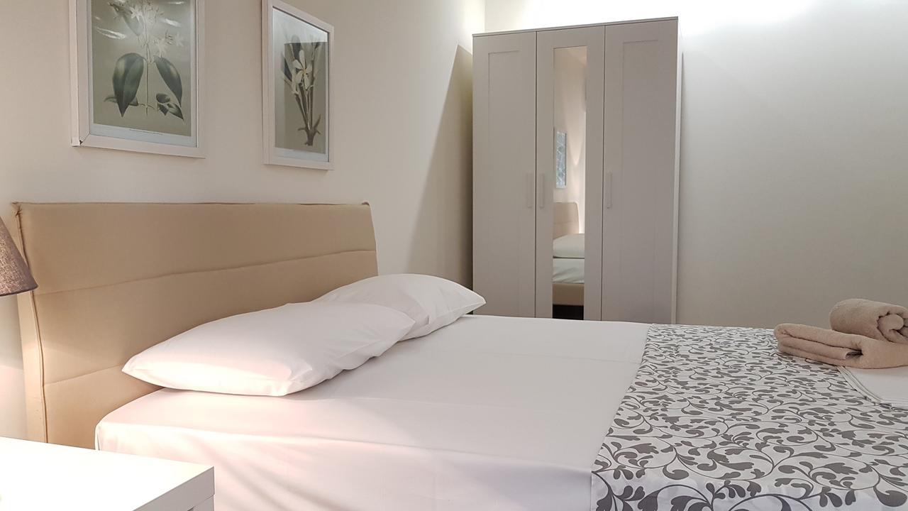 Errathens Cherry And Berry Apartments - Athens Center Esterno foto